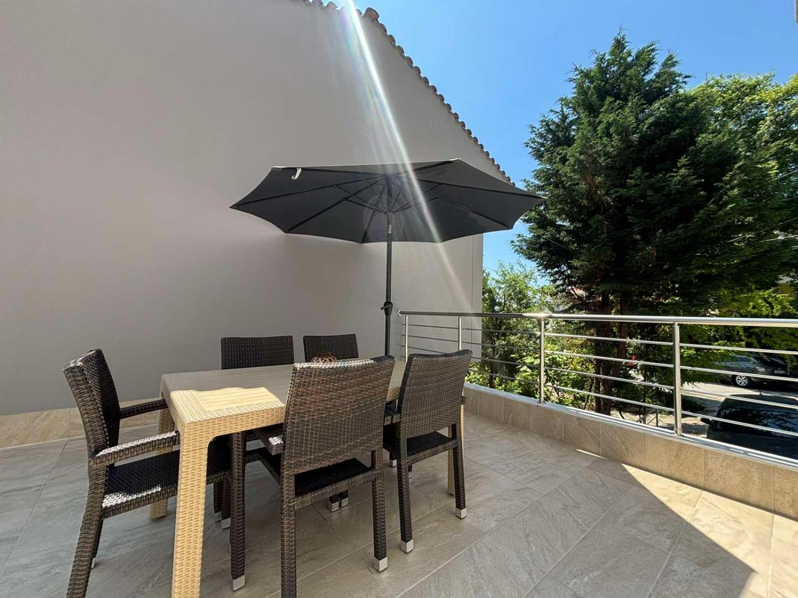 Appartement Domi Luxury à Kavala Extérieur photo